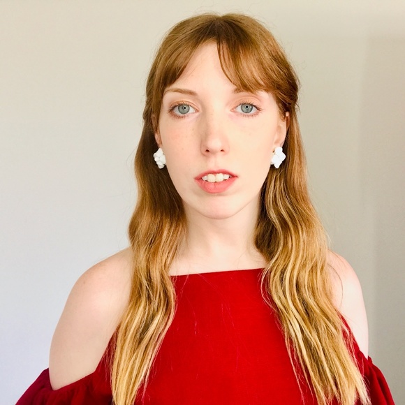 Vintage Beaded Clip-On Earrings - Picture 3 of 4